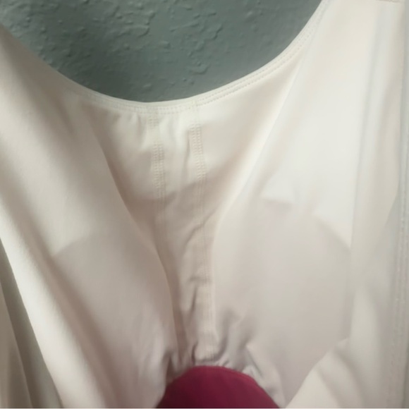 Sports Bra - Picture 3 of 7